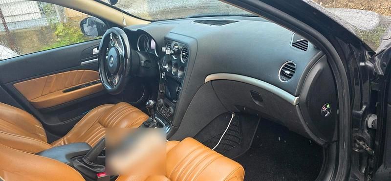 Gebraucht Alfa Romeo 159 209 PS (153 kW) 2009 Schwarz Kombi