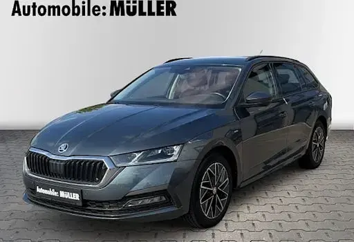 Gebraucht Skoda Octavia Clever 110 PS (80 kW) 2021 Kombi