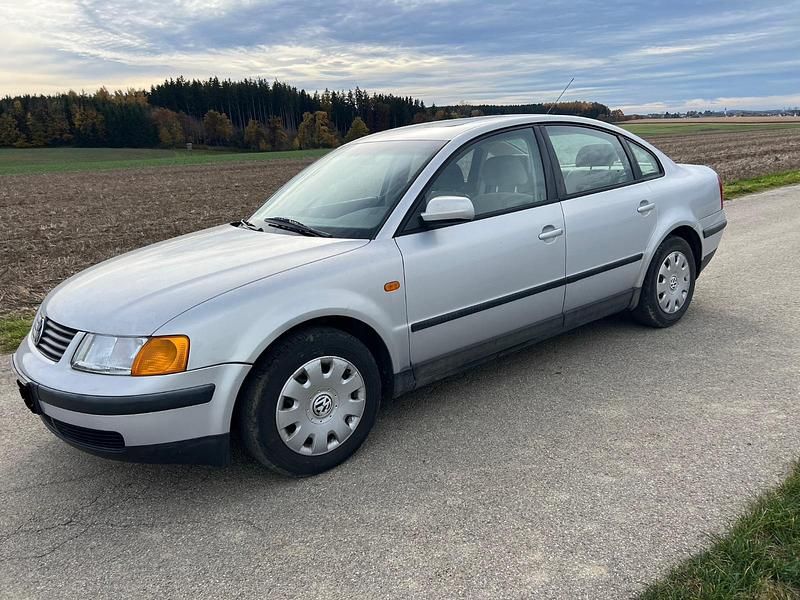 Gebraucht 1997 VW Passat Limousine | 750 € (Superpreis) - Bild 1/4