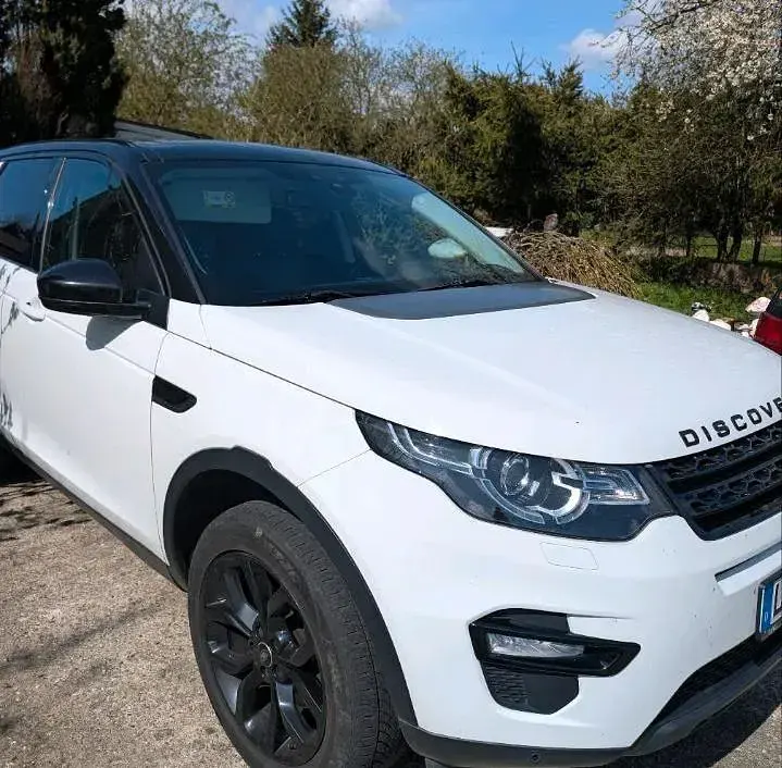 Gebraucht Land Rover Discovery Sport 179 PS (131 kW) 2016 Weiß SUV