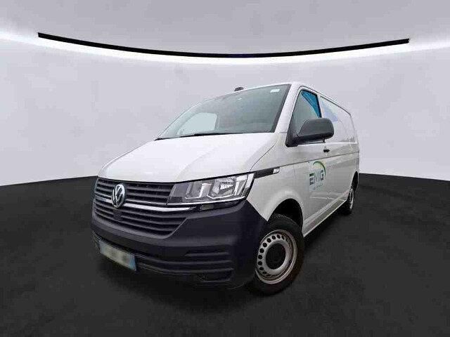 Gebraucht VW T6.1 150 PS (110 kW) 2021 Candyweiß Van