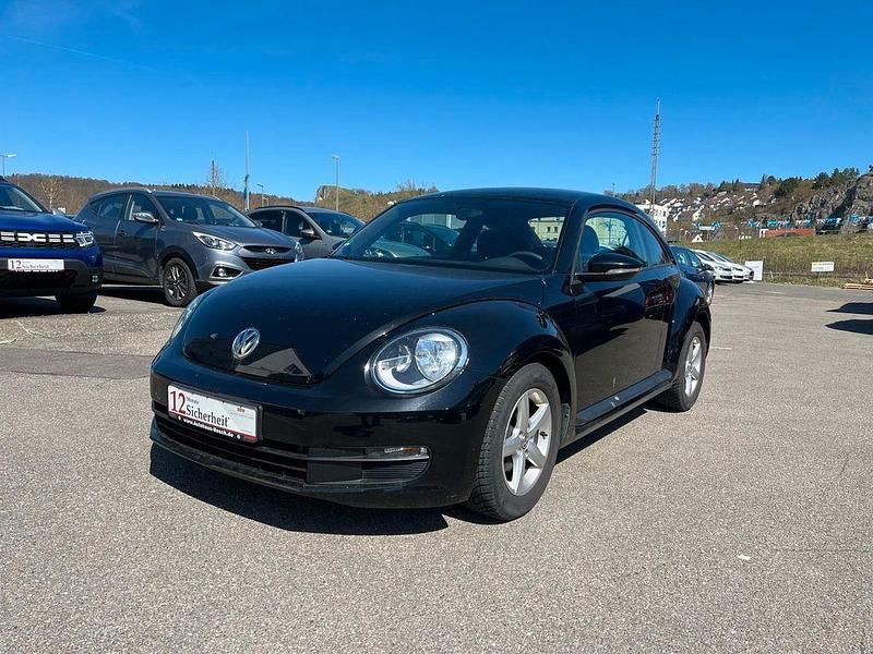 Second-hand VW Beetle Basis 105 CP (77 kW) 2016 Negru Hatchback