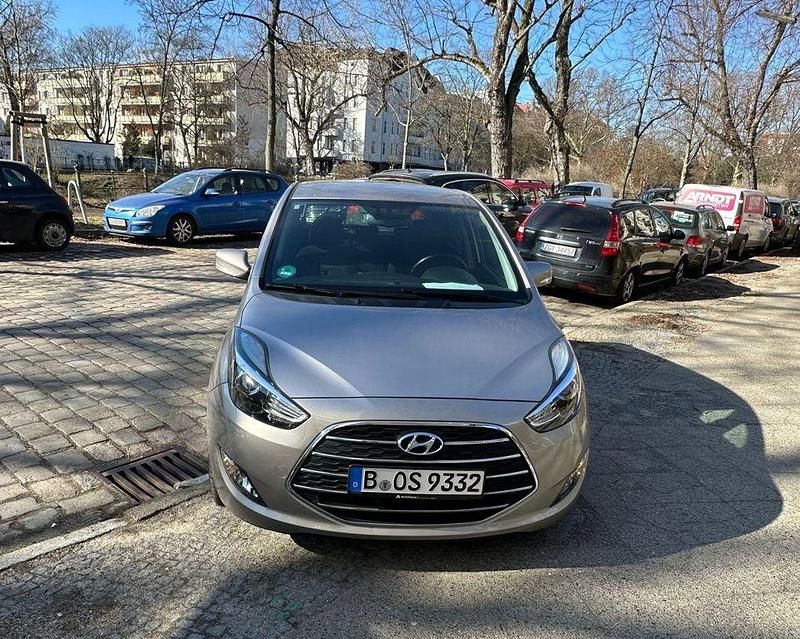 Gebraucht Hyundai ix20 YES! Gold 125 PS (91 kW) 2016 Kleinwagen