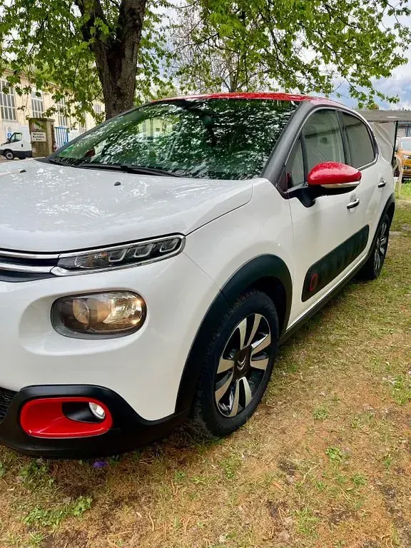 Gebraucht Citroën C3 PureTech 110 PS (80 kW) 2018 Weiß Kleinwagen