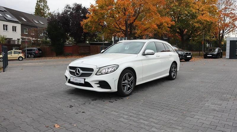 Gebraucht Mercedes C200 AMG 197 PS (144 kW) 2018 Weiß Kombi