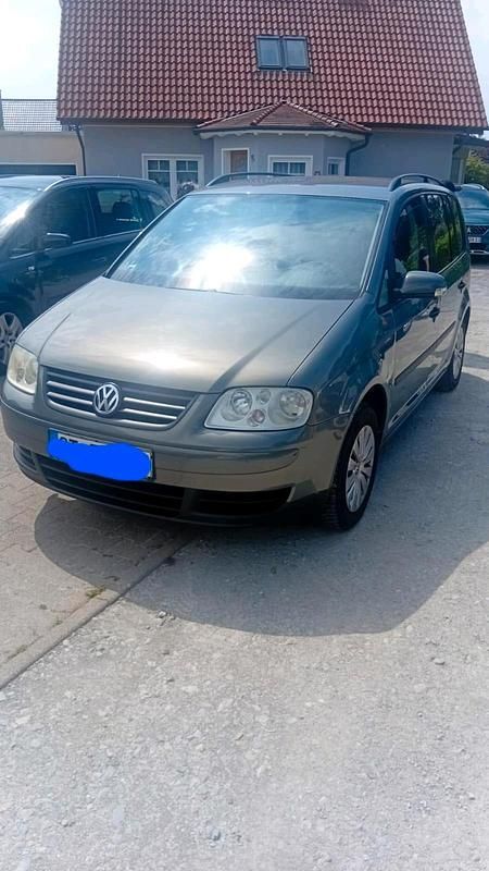 Andere farben Gebraucht 2004 VW Touran Van / Kleinbus | 1.200 € (Superpreis) - Bild 1/4