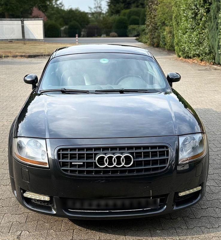 Schwarz Gebraucht 2004 Audi TT Sport Coupé | 12.300 € (Fairer Preis) - Bild 1/4
