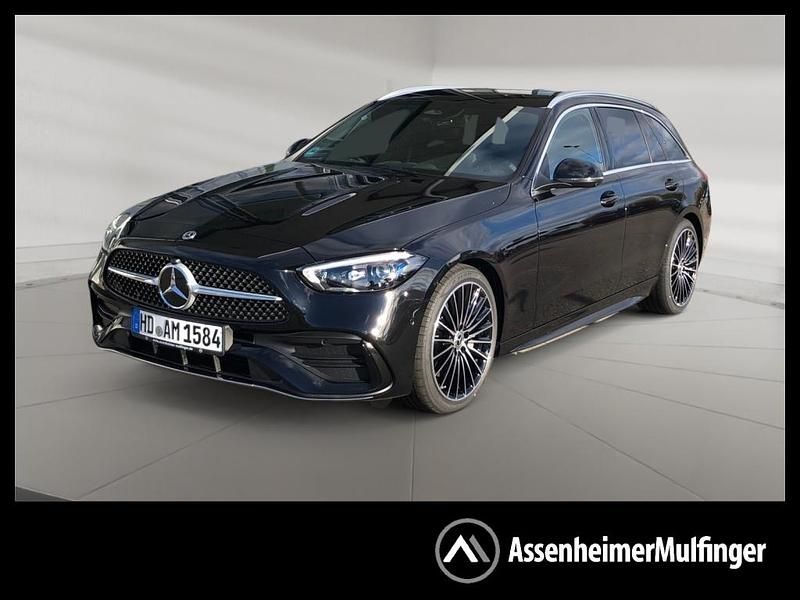 Schwarz metalliclack obsidianschwarz Gebraucht 2025 Mercedes C200 AMG line Kombi | 48.850 € (Teuer) - Bild 1/4