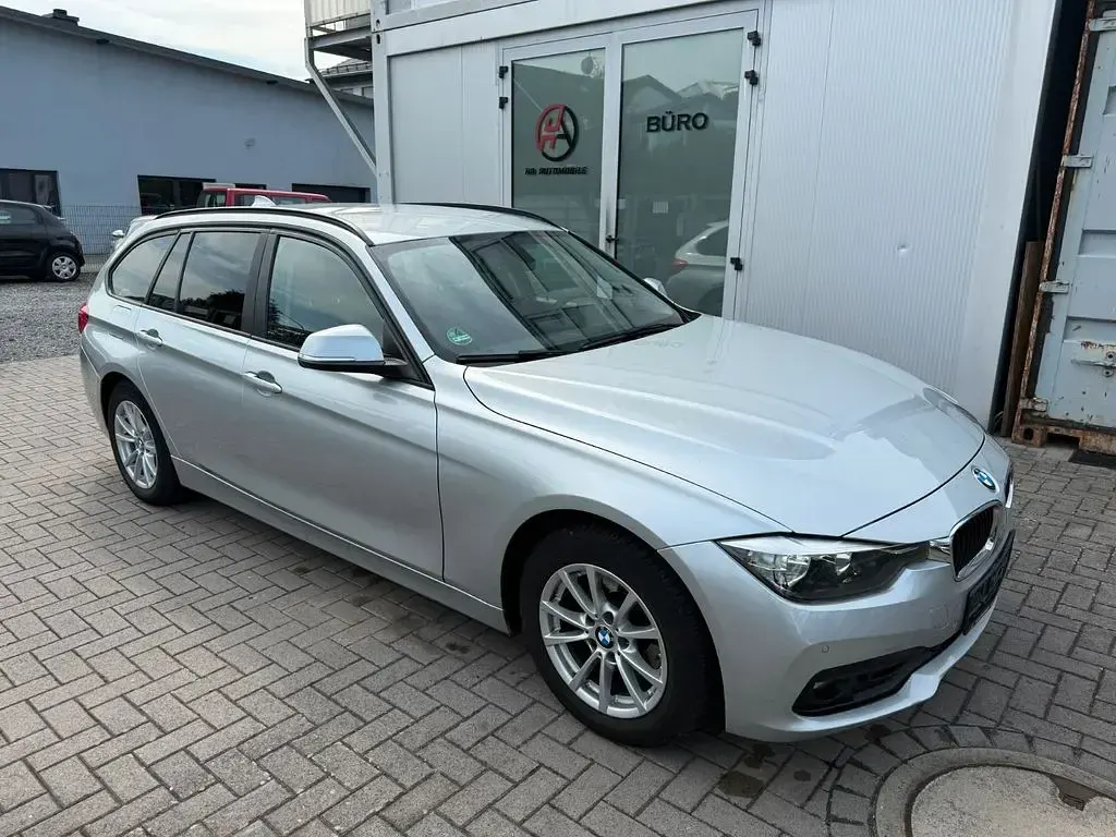 Gebraucht BMW 318 Performance 150 PS (110 kW) 2016 Silber Kombi