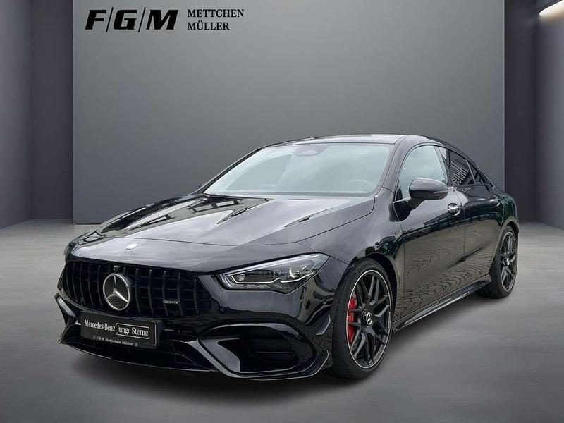 Kosmosschwarz metallic Gebraucht 2024 Mercedes CLA45 AMG AMG Coupé | 65.970 € (Teuer) - Bild 1/4