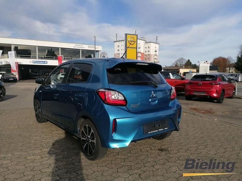 Gebraucht Mitsubishi Space Star Select 71 PS (52 kW) 2024 Blau Limousine