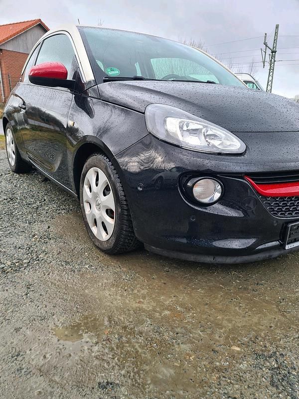 Gebraucht Opel Adam 101 PS (74 kW) 2016 Schwarz Kleinwagen