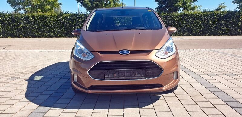 Braun Gebraucht 2012 Ford B-MAX Titanium Van / Kleinbus | 7.600 € (Fairer Preis) - Bild 1/4