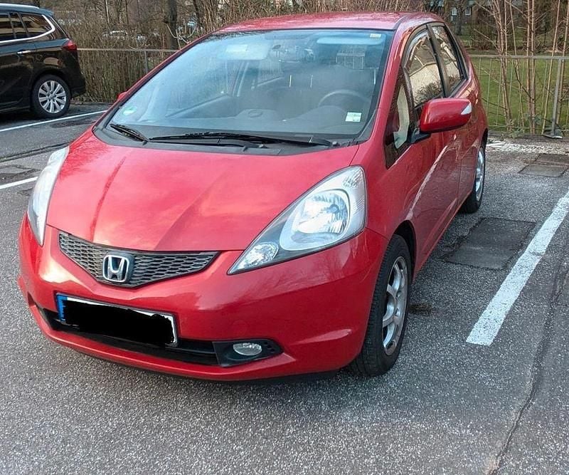 Gebraucht Honda Jazz 99 PS (72 kW) 2009 Rot Kleinwagen