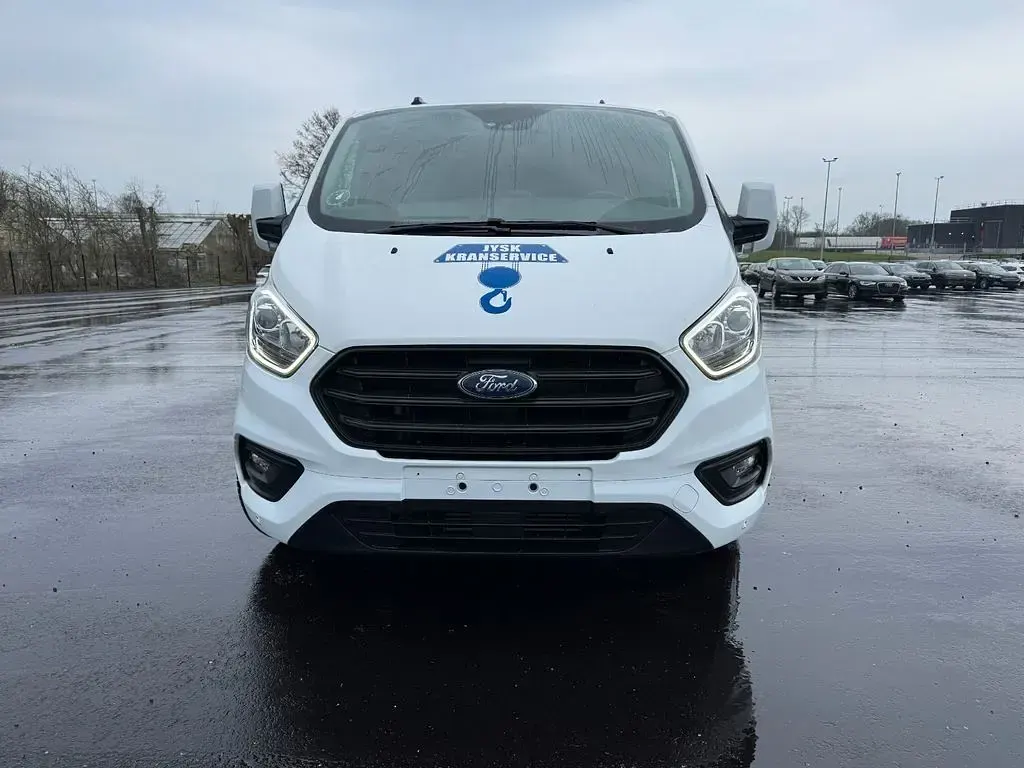 Gebraucht Ford Transit Custom 170 PS (125 kW) 2022 Weiß Van / Kleinbus