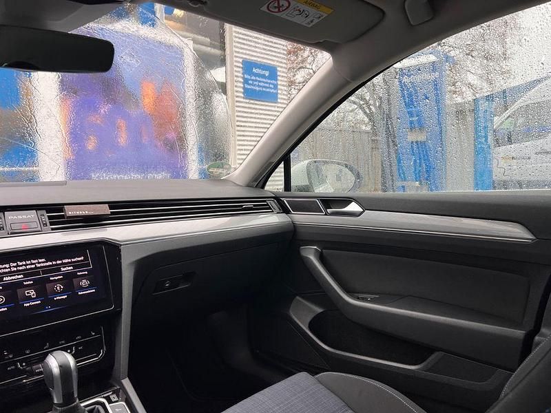 Gebraucht VW Passat GTE 218 PS (160 kW) 2021 Weiß Kombi