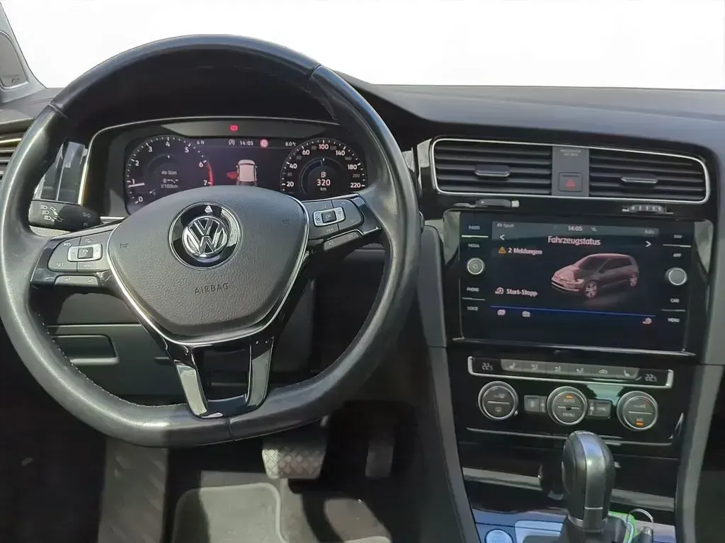 Gebraucht VW Golf VII Highline 150 PS (110 kW) 2019 Schwarz Limousine
