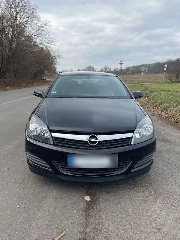 Gebraucht Opel Astra GTC 116 PS (85 kW) 2009 Schwarz Coupé