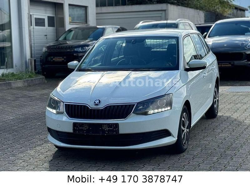Weiß Gebraucht 2015 Skoda Fabia Ambition Kleinwagen | 7.399 € (Fairer Preis) - Bild 1/4