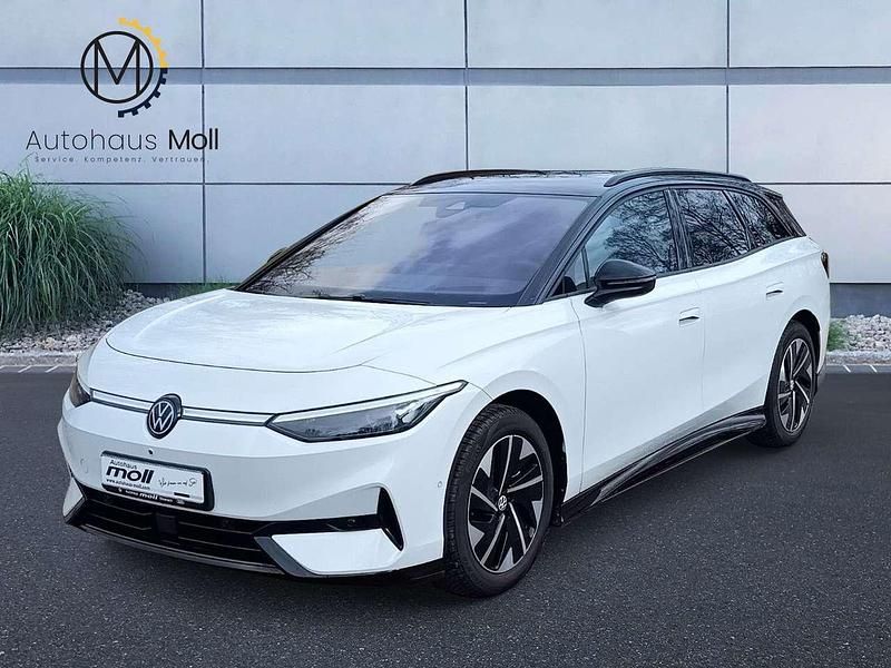 Neu VW ID.7 Pro 210 kW (286 PS) 2026 Gletscherweiß metallic / schwa Kombi