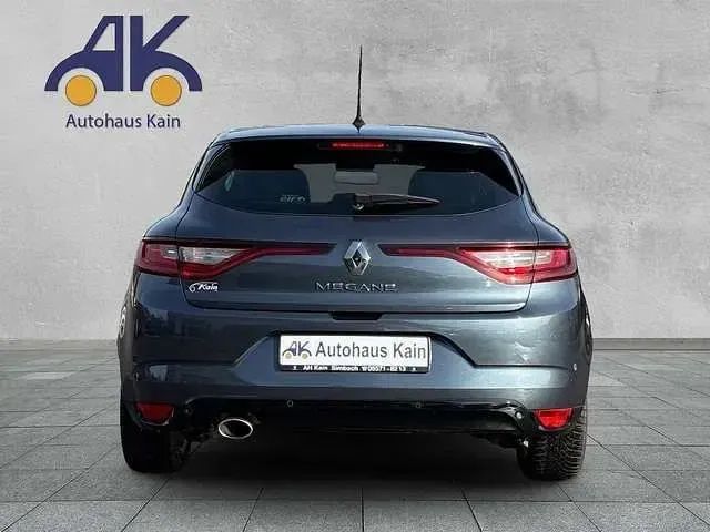 Gebraucht Renault Mégane Bose Edition 131 PS (96 kW) 2017 Titangrau Kleinwagen