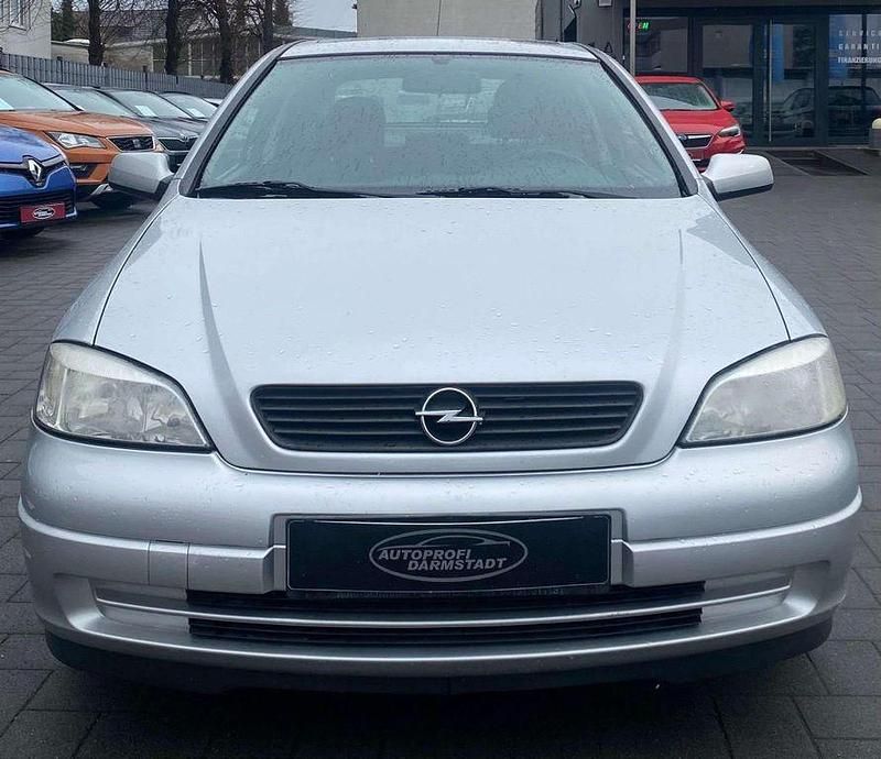 Gebraucht Opel Astra 103 PS (75 kW) 2002 Silber Limousine