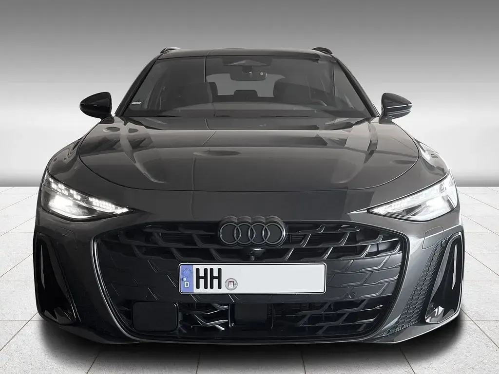 Gebraucht Audi A6 S-Line 204 PS (150 kW) 2026 Daytonagrau perleffekt Kombi