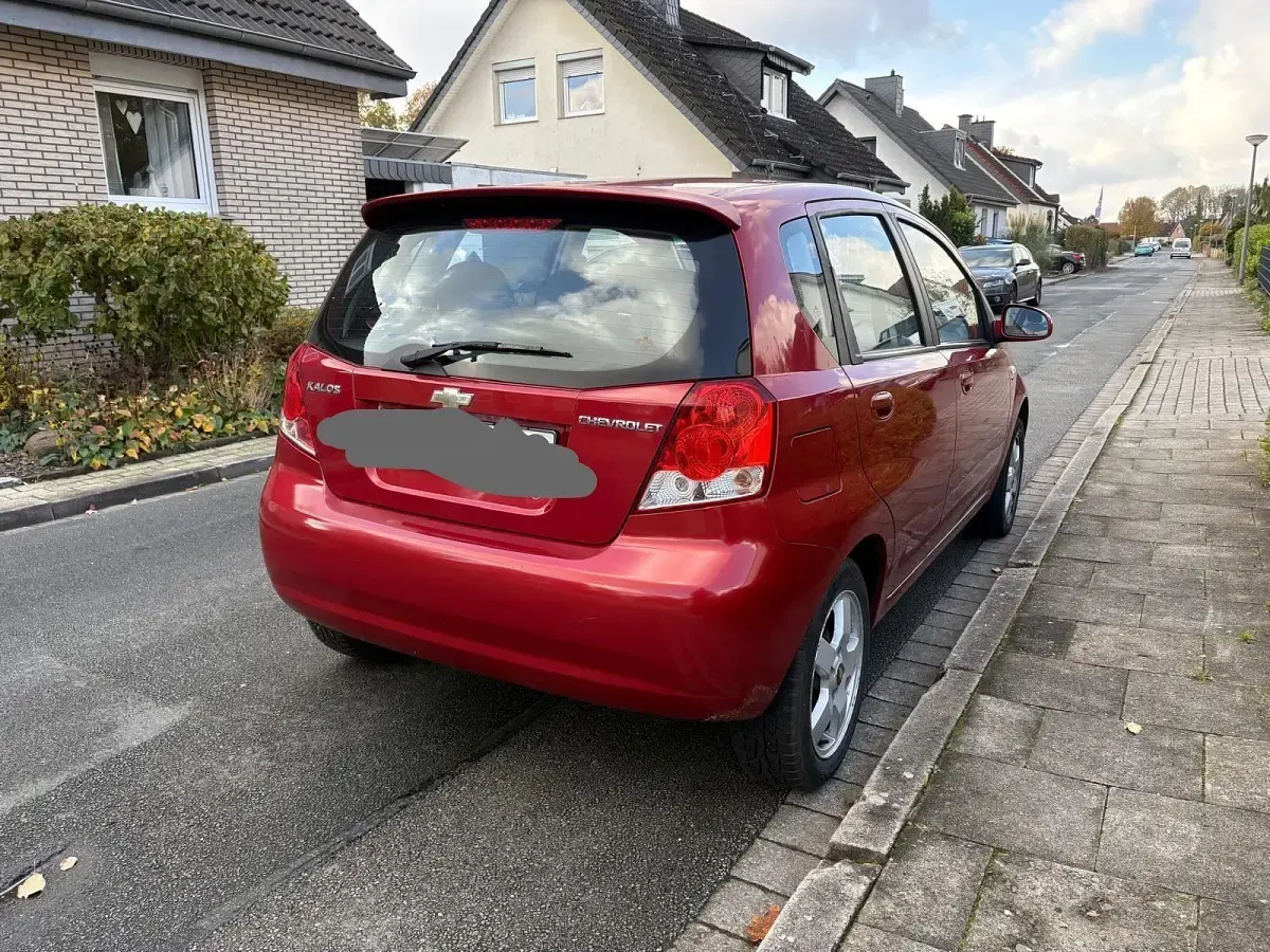 Gebraucht Chevrolet Kalos 94 PS (69 kW) 2007 Rot Kleinwagen
