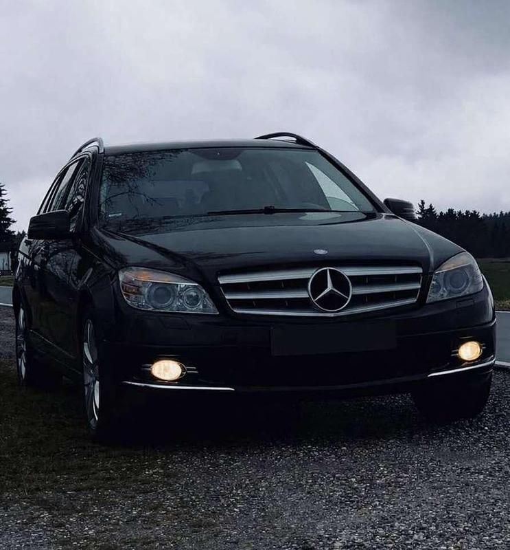 Second-hand Mercedes C220 170 CP (125 kW) 2009 Negru Break