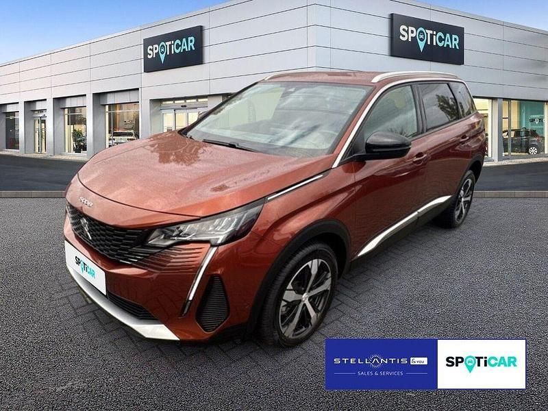 Schwarz Gebraucht 2023 Peugeot 5008 Allure SUV | 27.980 € (Guter Preis) - Bild 1/4