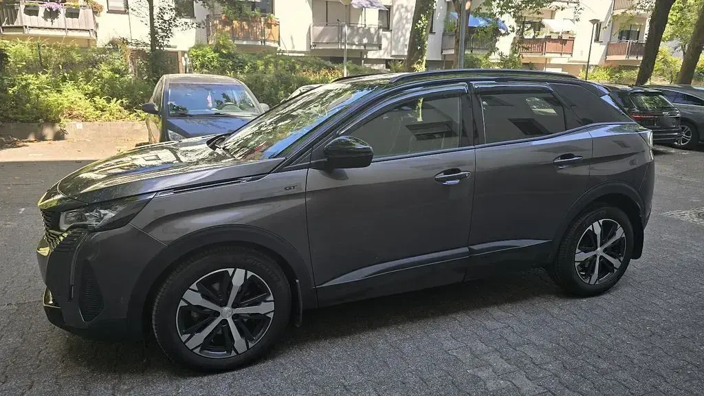 Gebraucht Peugeot 3008 GT 150 PS (110 kW) 2021 Grau SUV