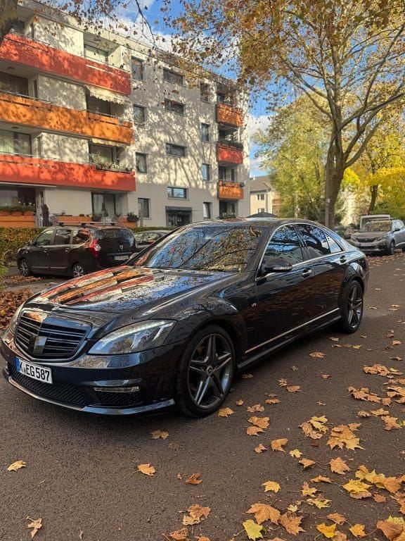 Schwarz Gebraucht 2006 Mercedes S350 Limousine | 9.500 € (Superpreis) - Bild 1/4