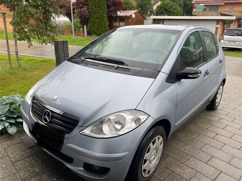 Blau Gebraucht 2007 Mercedes A160 Avantgarde Van / Kleinbus | 3.999 € (Fairer Preis) - Bild 1/4