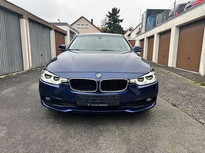 Gebraucht BMW 318 Performance 136 PS (100 kW) 2018 Blau Kombi