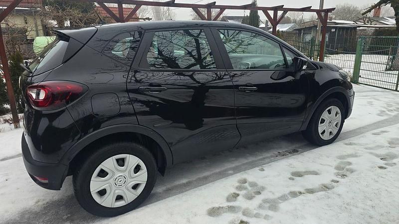 Gebraucht Renault Captur Life 90 PS (66 kW) 2017 Schwarz SUV