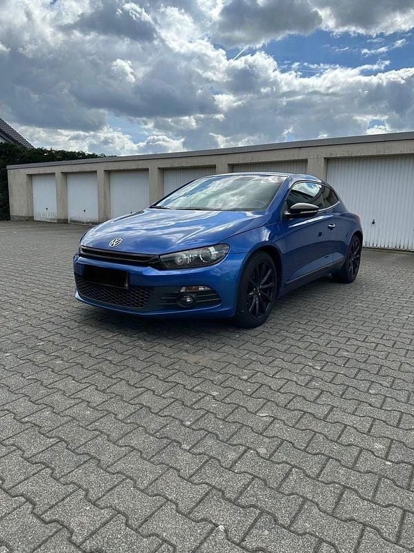 Gebraucht VW Scirocco 160 PS (117 kW) 2011 Blau Coupé