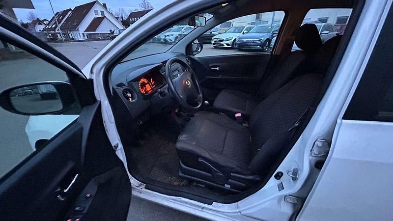 Gebraucht Daihatsu Cuore 69 PS (50 kW) 2011 Other Kleinwagen