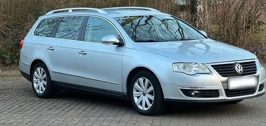 Gebraucht VW Passat Comfortline 150 PS (110 kW) 2010 Silber Kombi