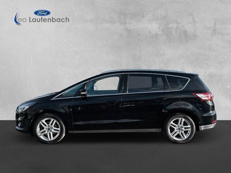 Gebraucht Ford S-MAX Titanium 160 PS (117 kW) 2018 Iridiumschwarz metallic Van / Kleinbus