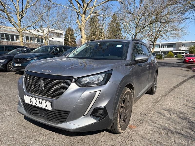 Gebraucht Peugeot 2008 Allure 131 PS (96 kW) 2021 SUV