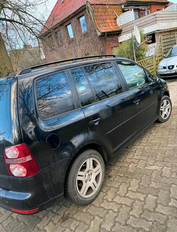 Gebraucht VW Touran 140 PS (102 kW) 2008 Van / Kleinbus