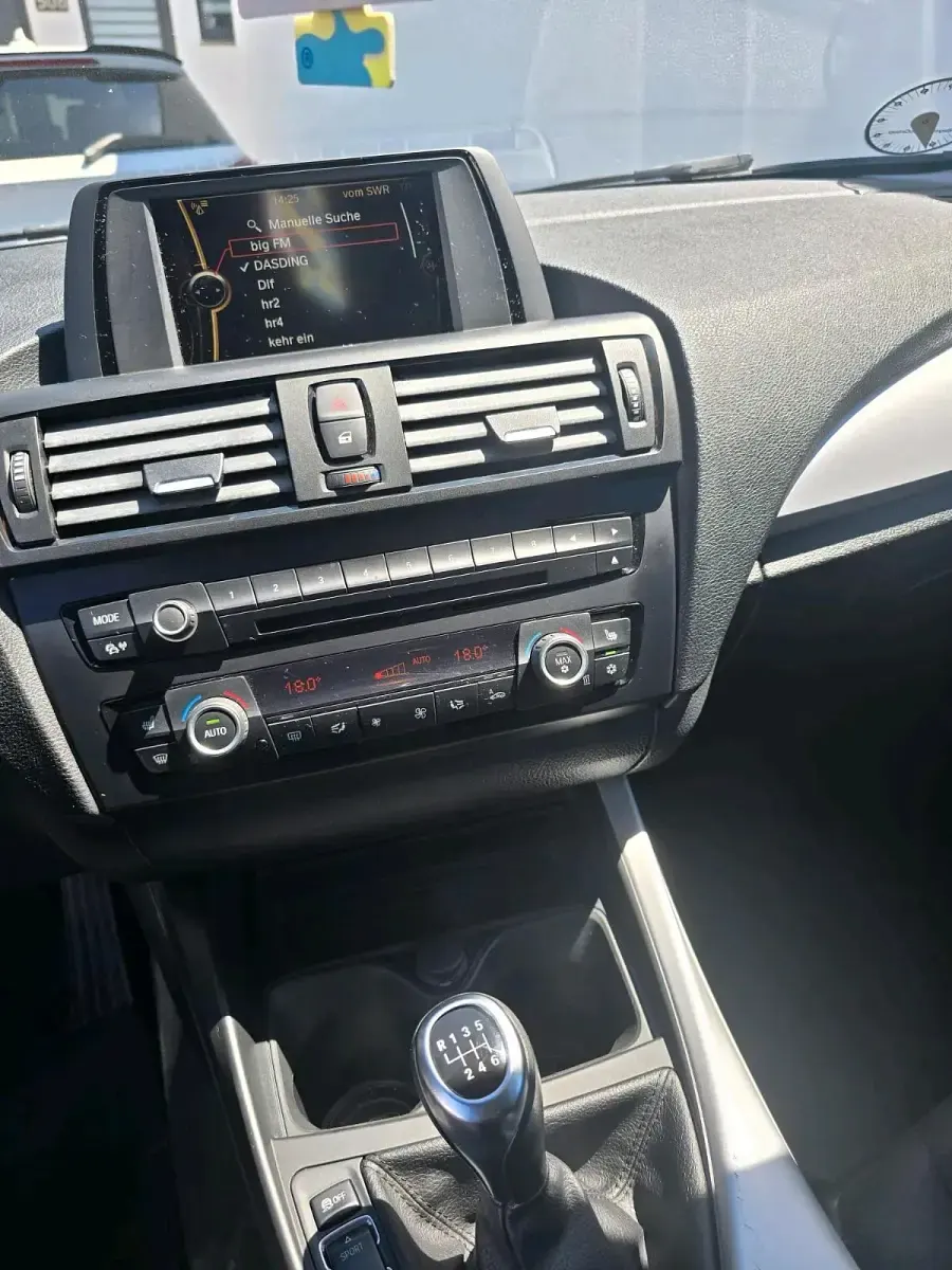 Gebraucht BMW 116 136 PS (100 kW) 2012 Grau Kleinwagen
