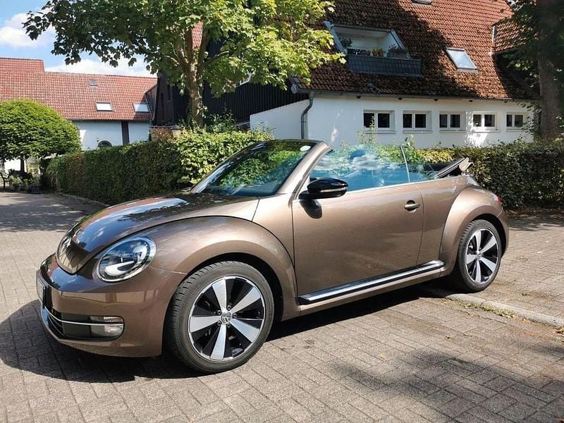 Gebraucht VW Beetle Exclusive 150 PS (110 kW) 2015 Braun Kleinwagen