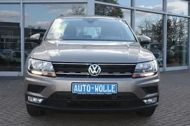 Gebraucht VW Tiguan 125 PS (91 kW) 2018 Beige SUV