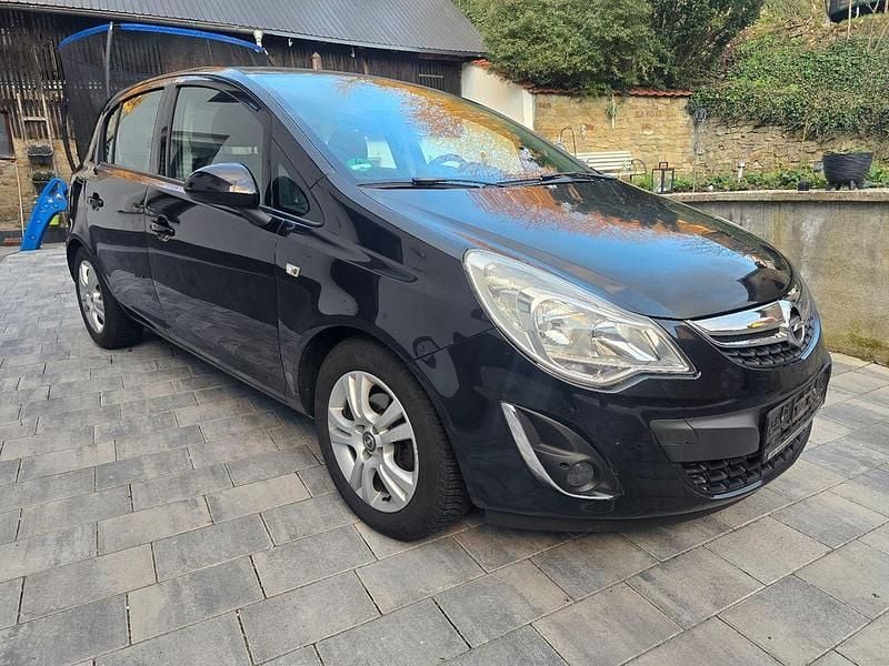 Gebraucht Opel Corsa 95 PS (69 kW) 2012 Schwarz Kleinwagen