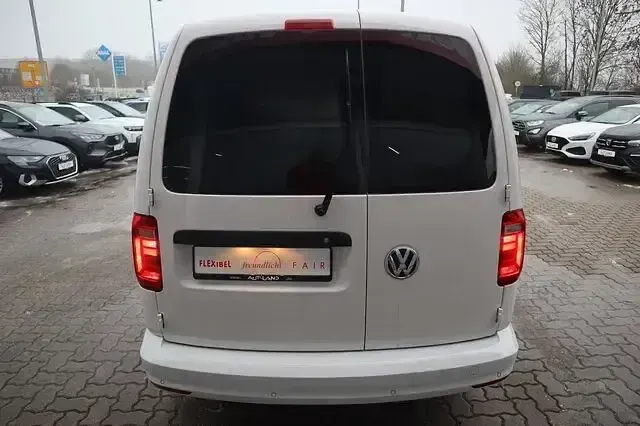 Second-hand VW Caddy Maxi 102 CP (75 kW) 2020 Alb Monovolum