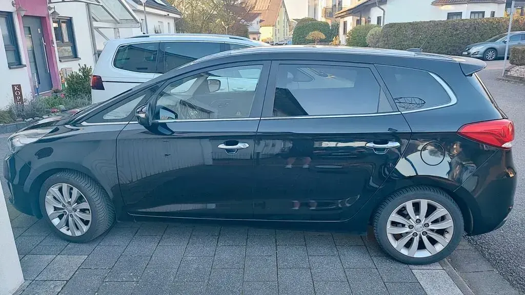 Brugt Kia Carens Vision 166 HK (122 kW) 2014 Sort MPV