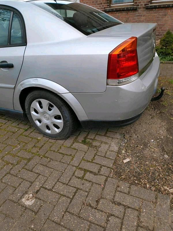 Gebraucht Opel Vectra 122 PS (89 kW) 2003 Silber Limousine