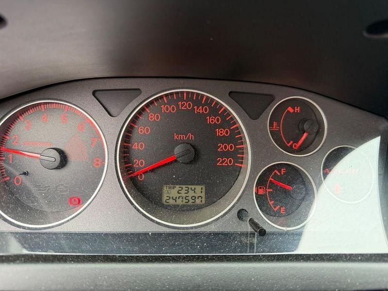 Gebraucht Mitsubishi Lancer 98 PS (72 kW) 2005 Schwarz Kombi