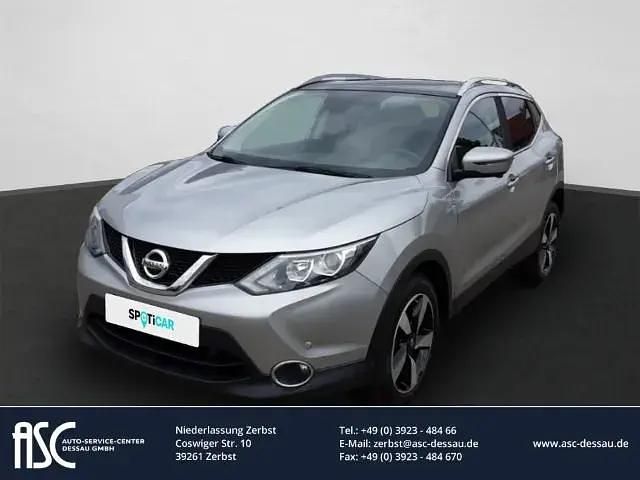 Andere (silber) Gebraucht 2016 Nissan Qashqai Acenta SUV | 15.390 € (Etwas zu teuer) - Bild 1/4